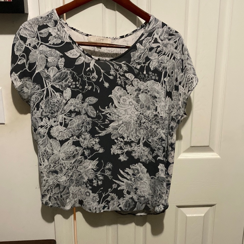 Black and Gray Top